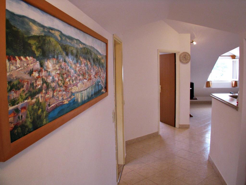 Apartment Martinic Pucisca Rum bild